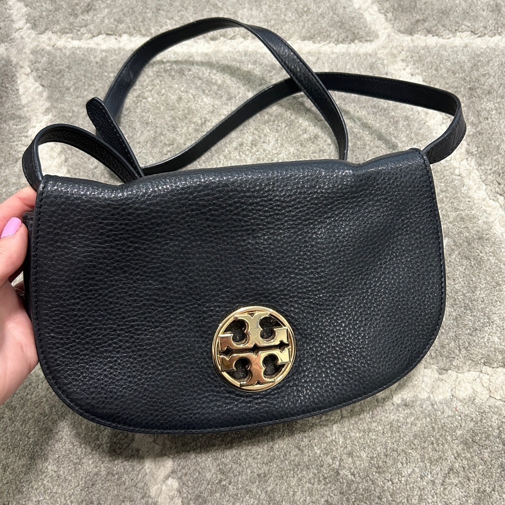 Tory Burch Black and Gold Crossbody Bag with Iconic Logo